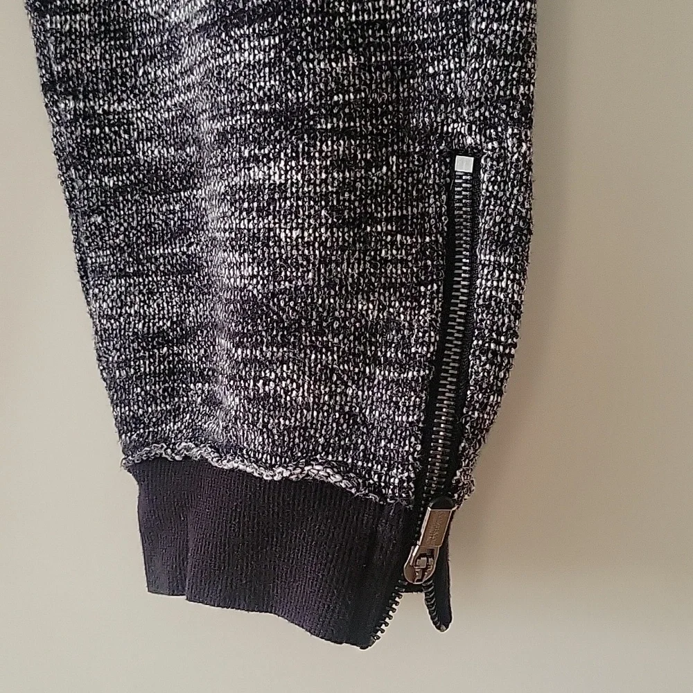 Calvin Klein Performance Joggers Size Medium - Picture 3 of 7